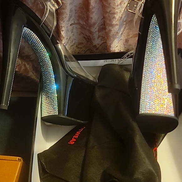 Clear/black/silver rhinestone Pleaser shoes size 9 - Picture 5 of 5